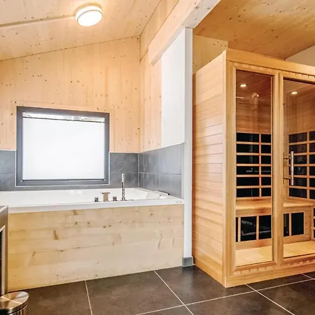 Four Bedroom Holiday In Pichl シュラートミンク