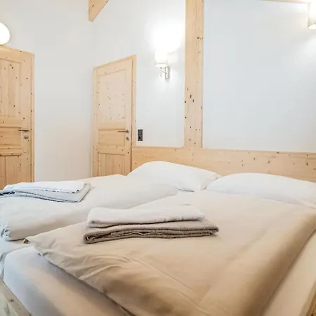 Four Bedroom Holiday In Pichl *